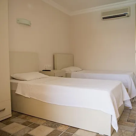 Burc Hotel