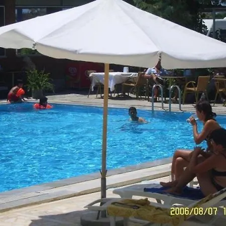 Burc Hotel 3*