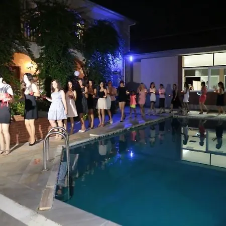 Hotel Burc 3*